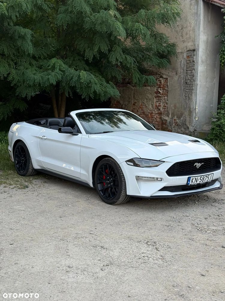 Ford Mustang Cabrio 2.3 Eco Boost - 12
