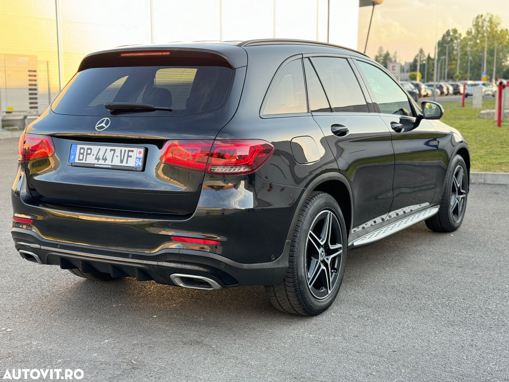 Mercedes-Benz GLC 220 d 4MATIC - 4