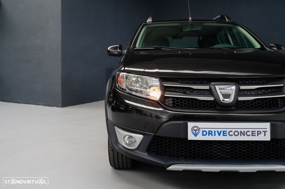 Dacia Sandero 1.5 dCi Stepway - 11