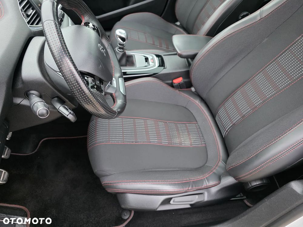 Peugeot 308 BlueHDi FAP 150 Stop&Start GT-Line Edition - 18