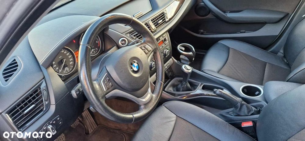 BMW X1 xDrive18d xLine - 18