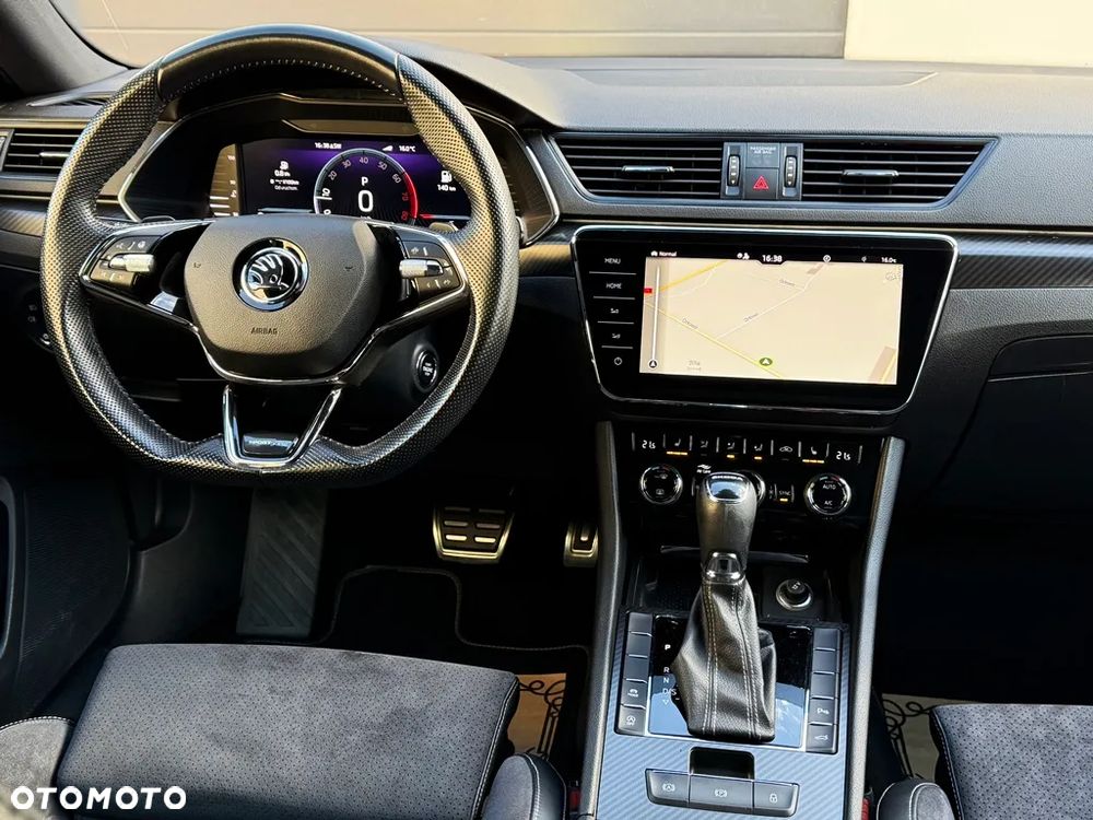 Skoda Superb 1.5 TSI DSG Sportline - 9