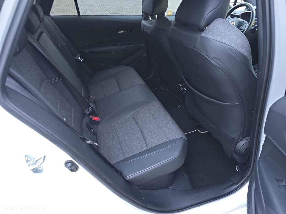 Toyota Corolla 1.8 Hybrid Style - 7