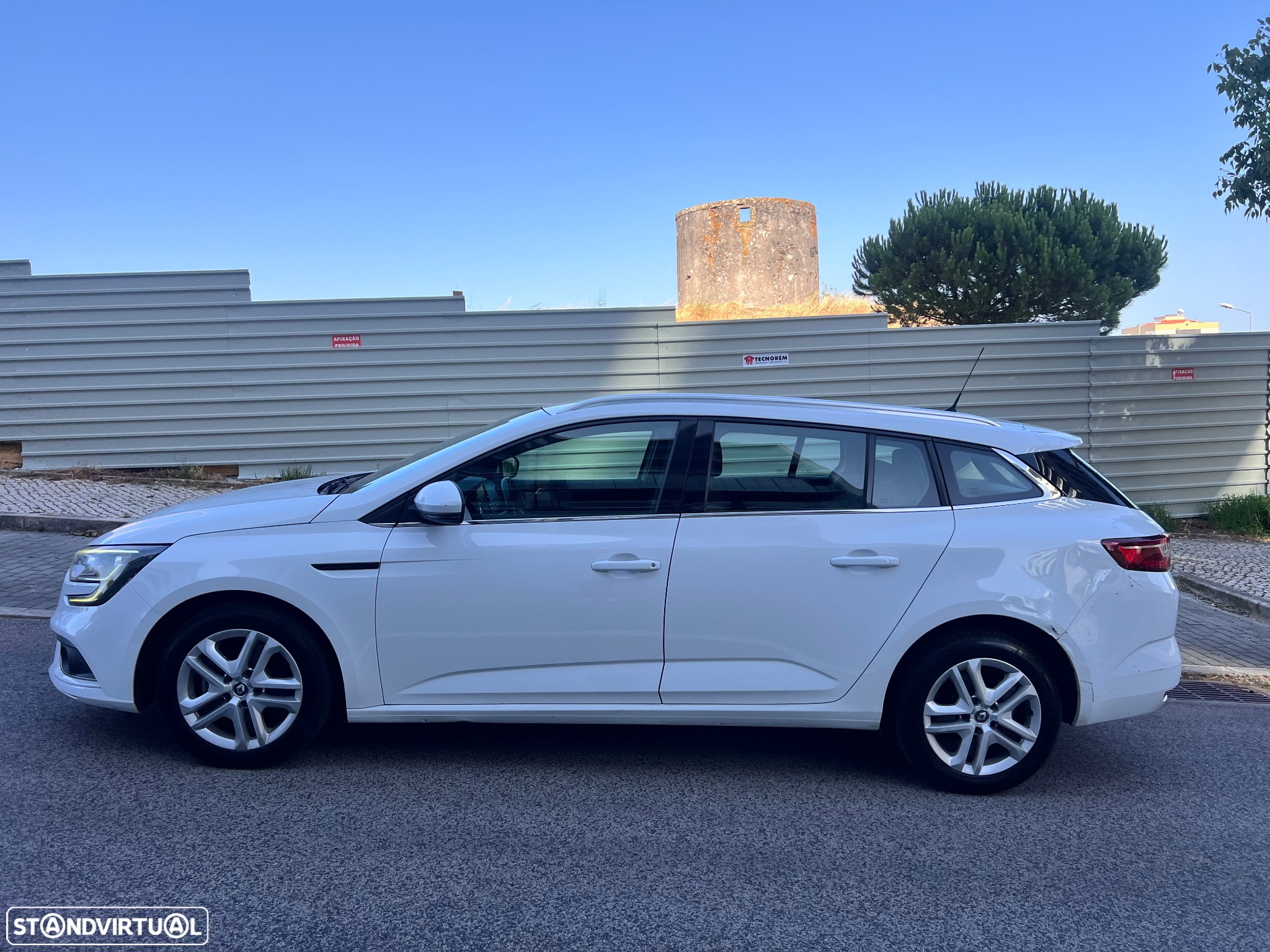 Renault Mégane Sport Tourer 1.5 Blue dCi Limited - 8
