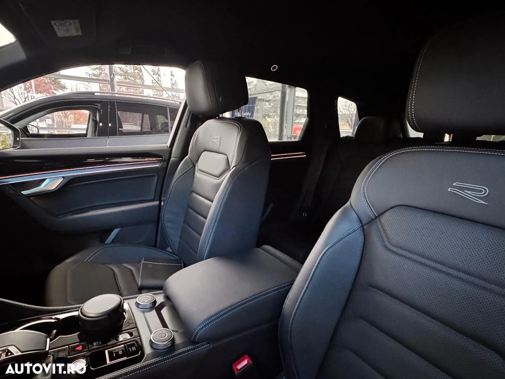 Volkswagen Touareg V6 TDI 4MOTION R-Line - 8