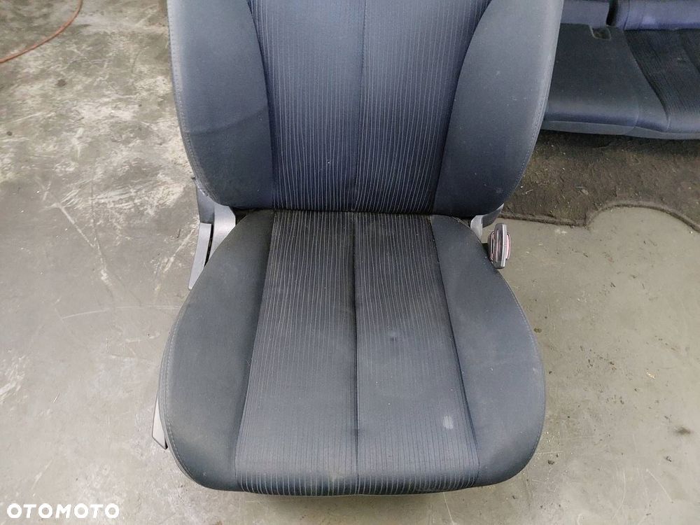 FOTELE LEWY PRAWY KANAPA TYŁ  SUBARU LEGACY V - 11