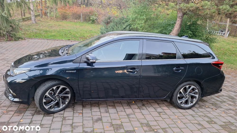 Toyota Auris 1.8 VVT-i Automatik Executive - 4