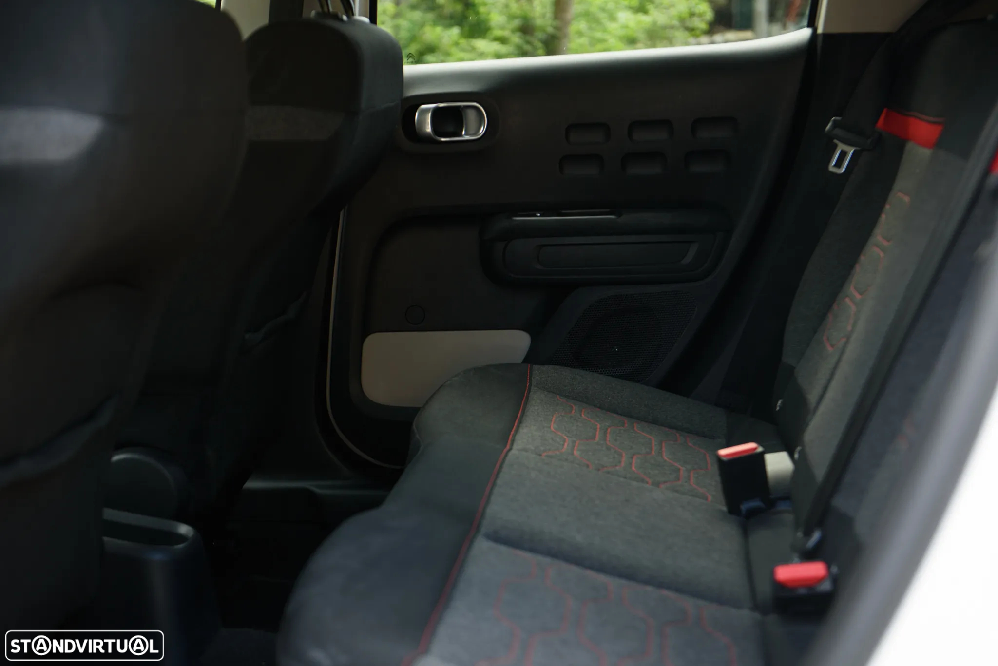 Citroën C3 1.2 PureTech Shine - 46