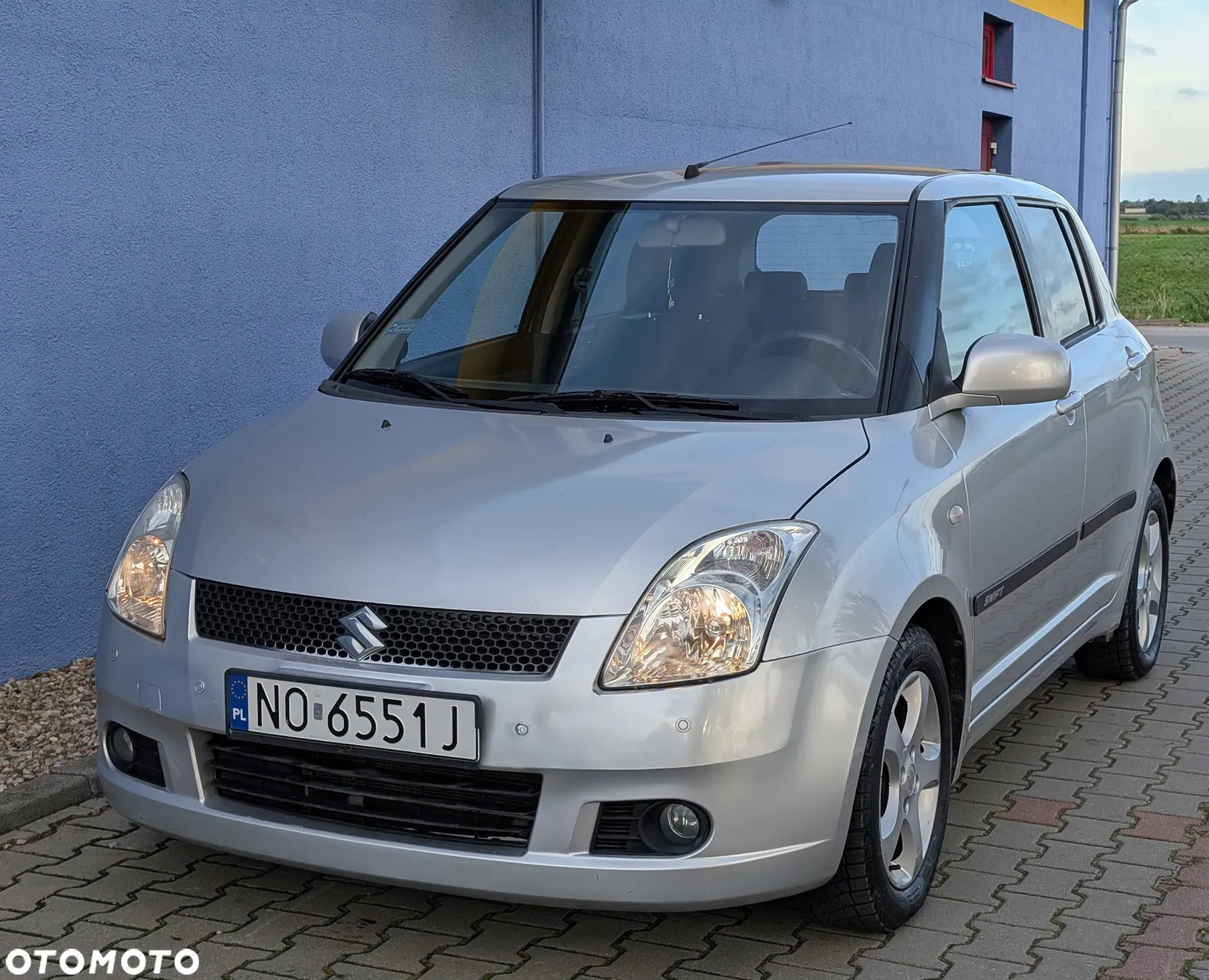 Suzuki Swift - 10