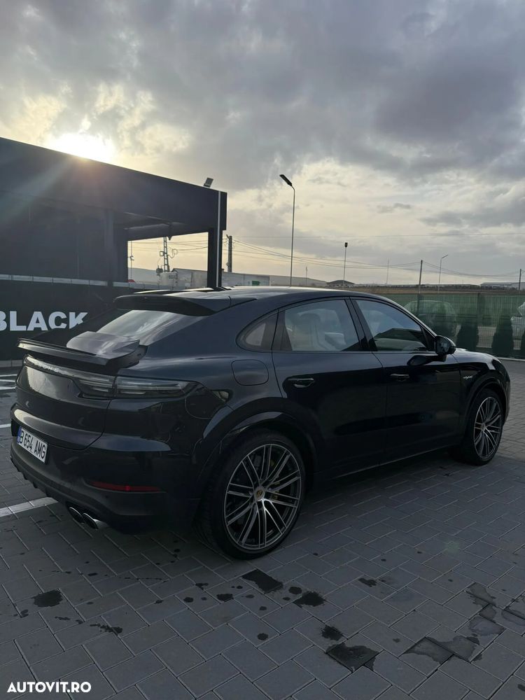 Porsche Cayenne Coupe E-Hybrid Tiptronic S - 9
