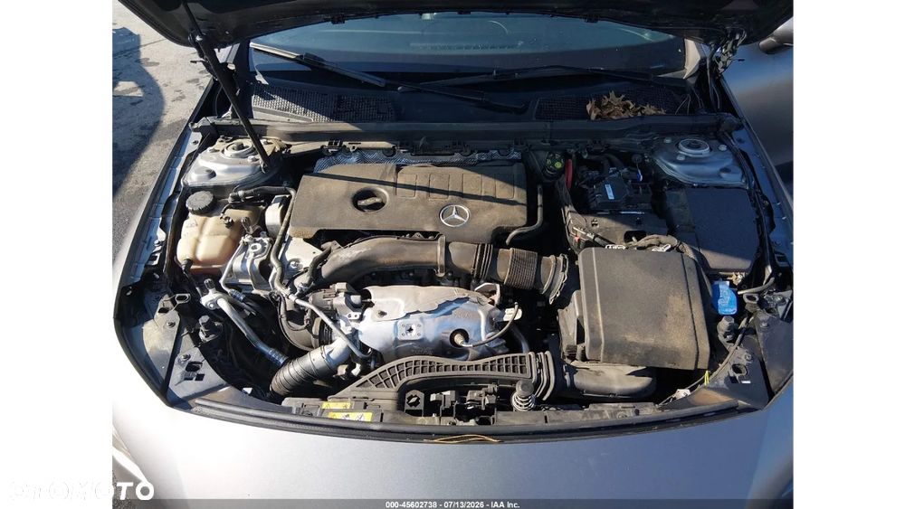 Mercedes-Benz CLA 250 4Matic 7G-DCT AMG Line - 13