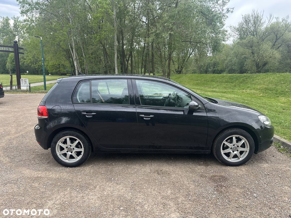 Volkswagen Golf 1.6 TDI Highline DSG - 6
