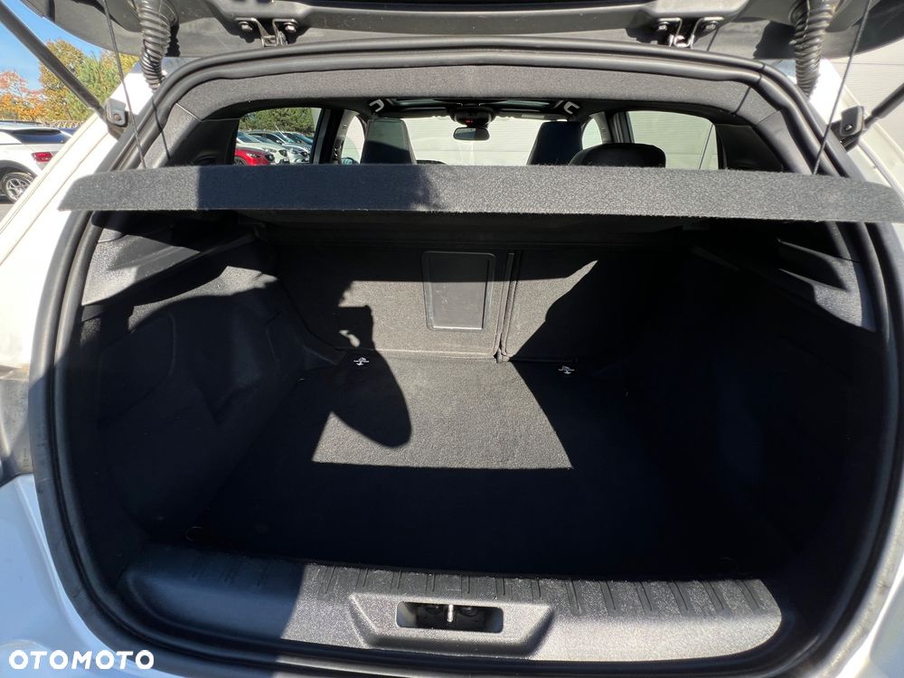 Peugeot 308 PureTech 130 EAT6 Stop & Start GT-Line Edition - 36