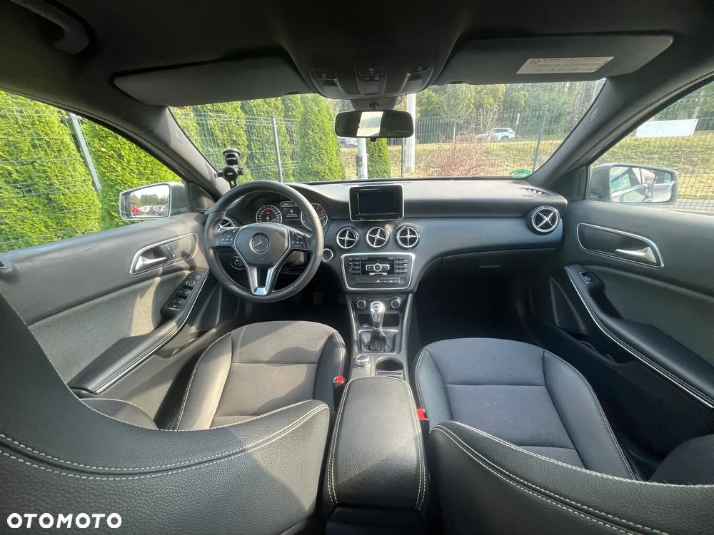 Mercedes-Benz Klasa A 180 Activity Edition - 12