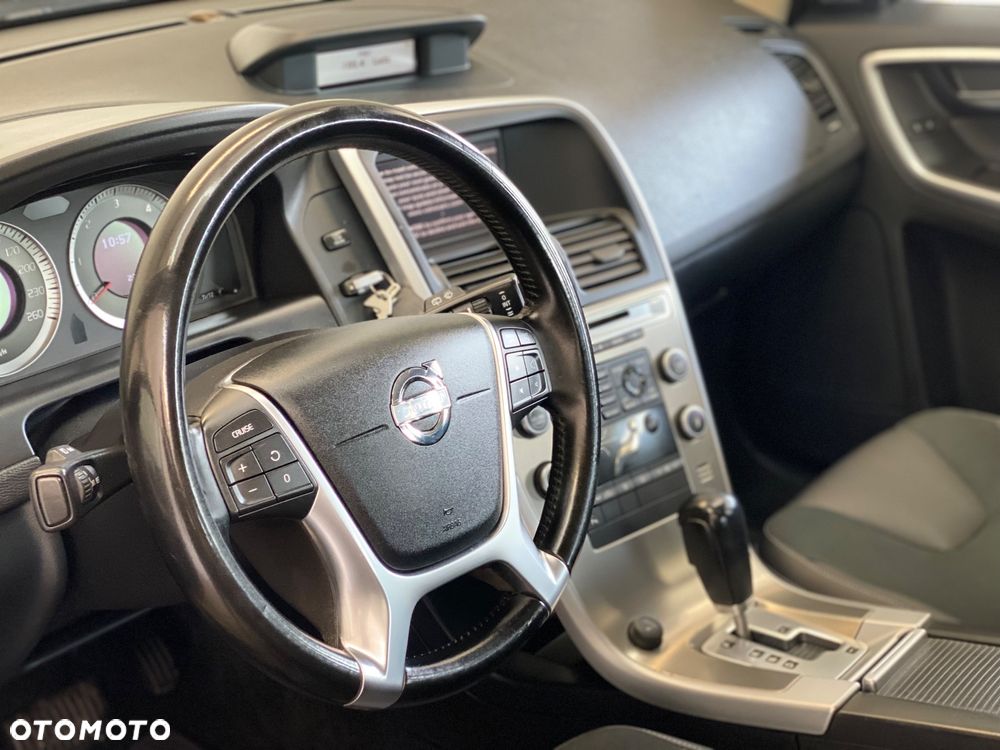 Volvo XC 60 D3 Summum - 32