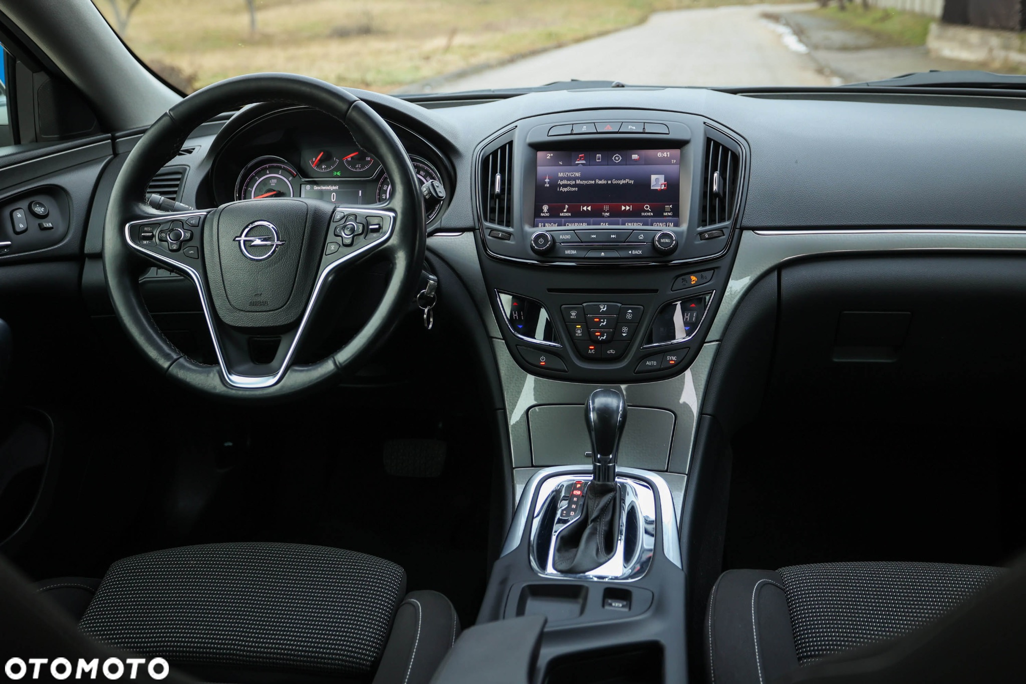 Opel Insignia - 21