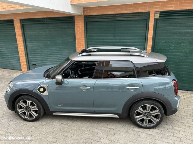 MINI Countryman Cooper SE ALL4 Yours Auto - 3