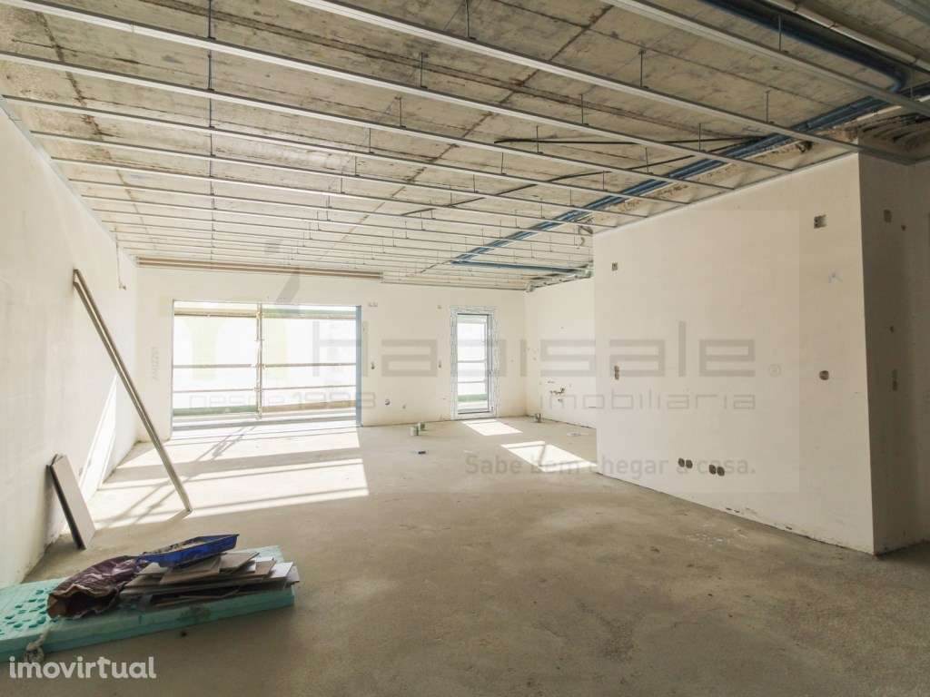 Apartamento T3 com boas áreas e garagem | Paradela, Santo António d... - Grande imagem: 3/21