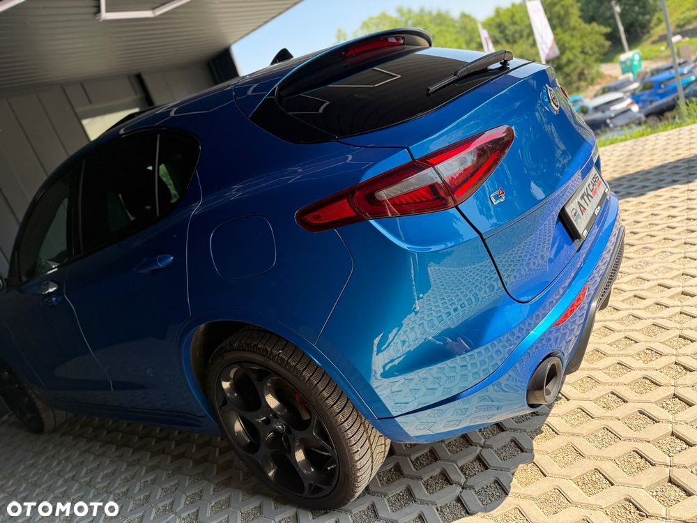 Alfa Romeo Stelvio 2.0 Turbo Veloce Q4 - 12