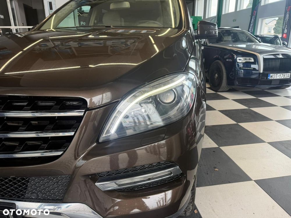 Mercedes-Benz ML - 8