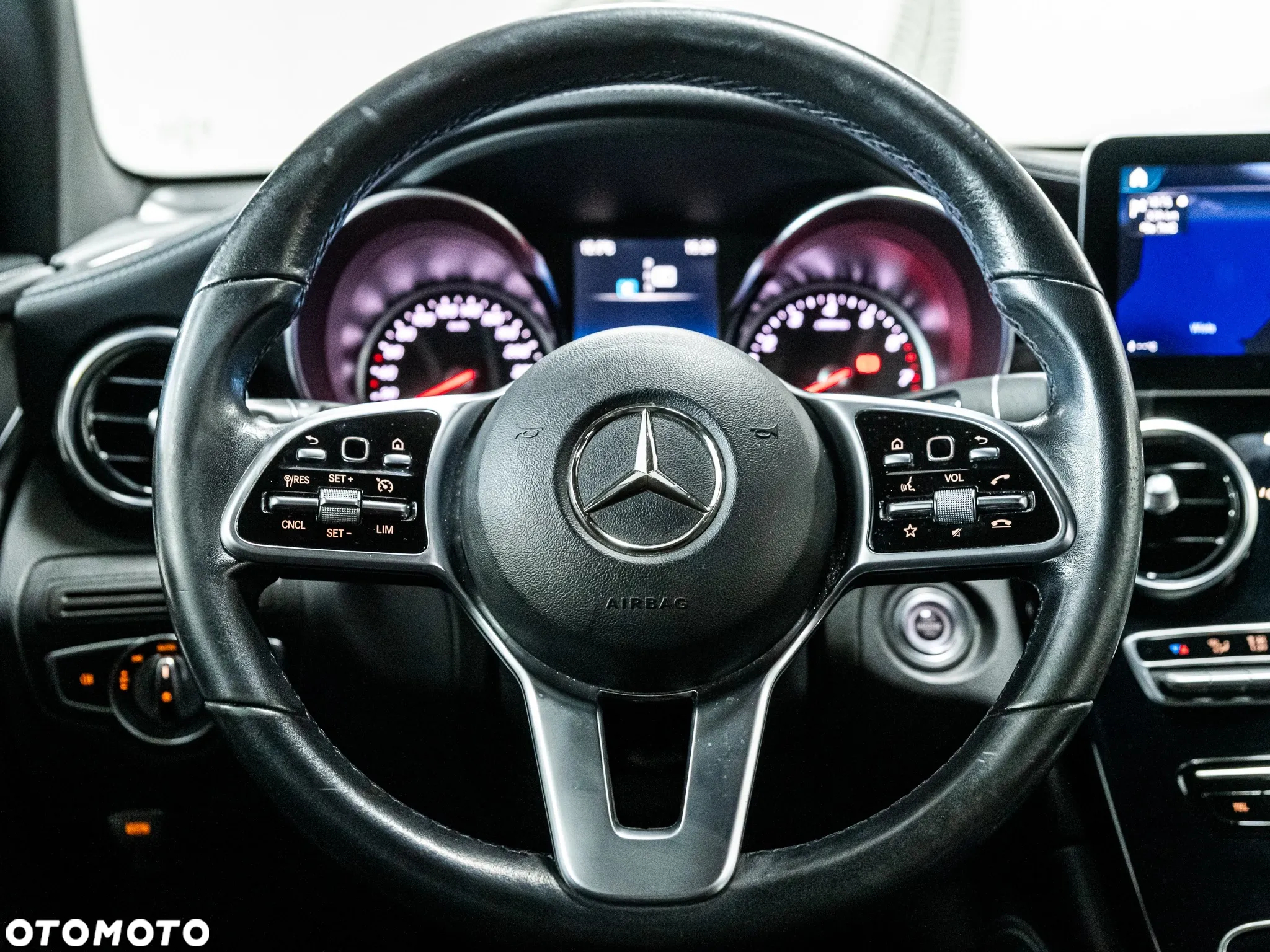 Mercedes-Benz GLC Coupe 200 4-Matic - 23
