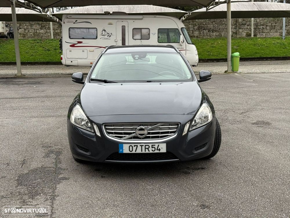 Volvo V60 1.6 D2 Drive Momentum Start/Stop - 2