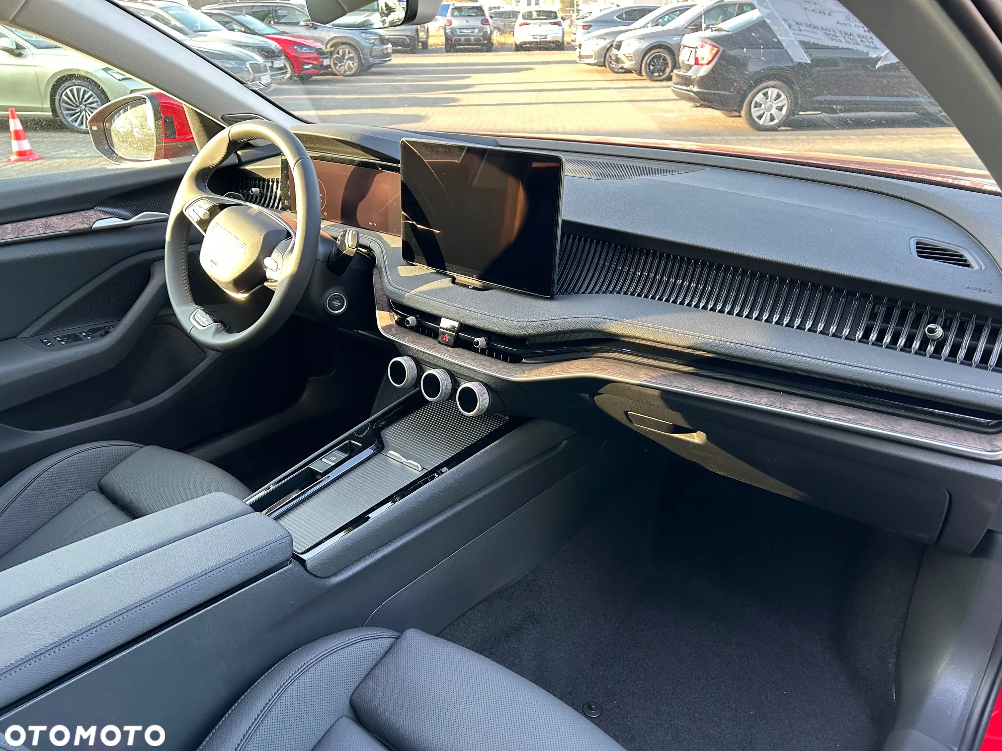 Skoda Superb 2.0 TDI SCR 4x4 L&K DSG - 10