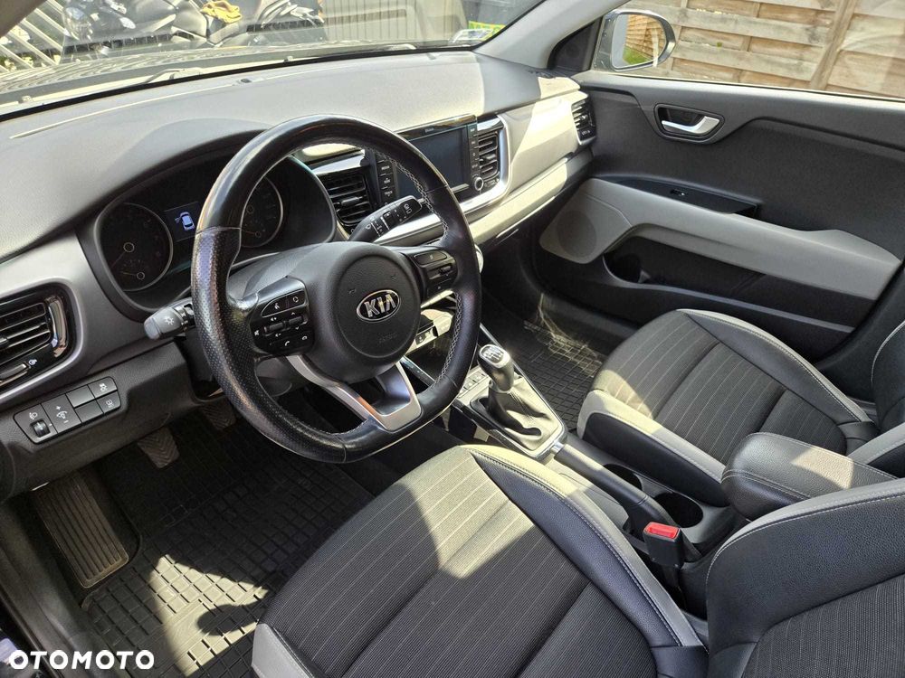 Kia Stonic - 6