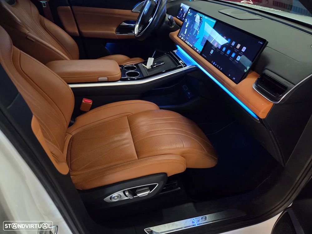 Xpeng G9 98 kWh AWD Performance + Pack Premium - 4