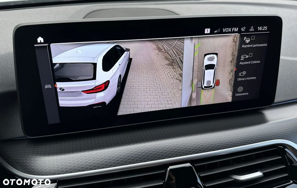 BMW Seria 5 530d xDrive M Sport Edition - 34