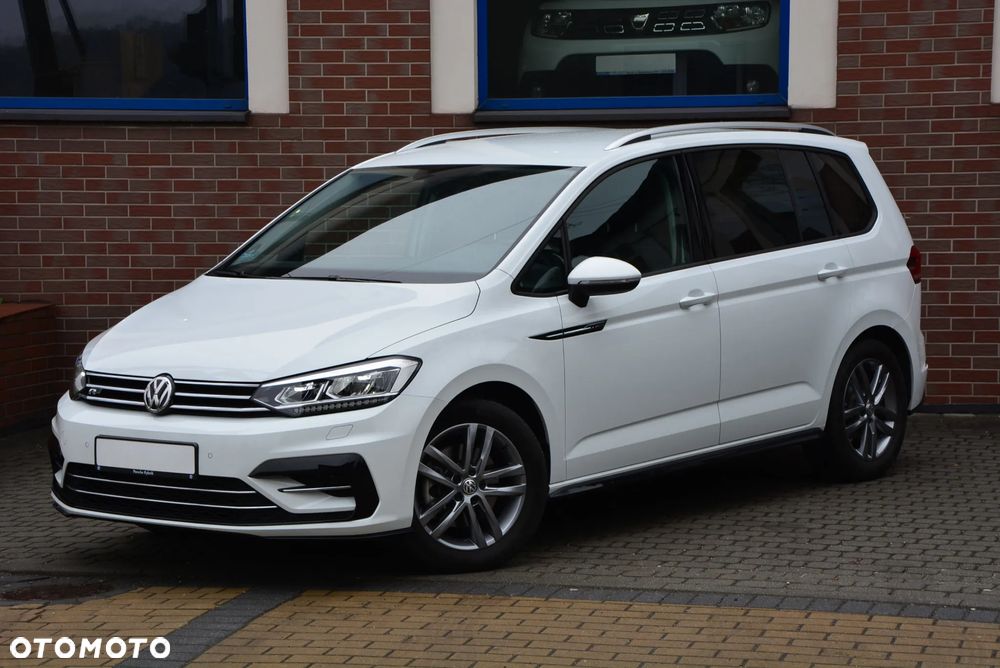 Volkswagen Touran - 13