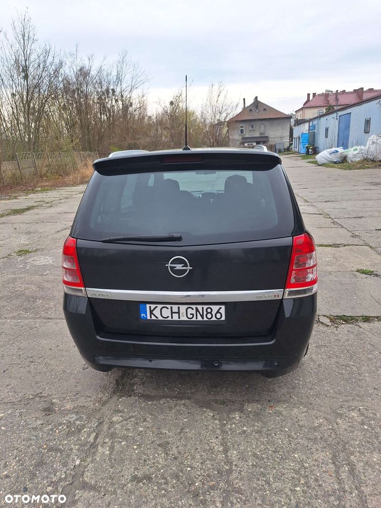 Opel Zafira - 5