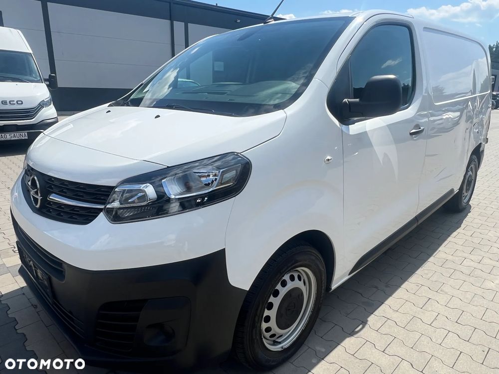 Opel Vivaro - 1