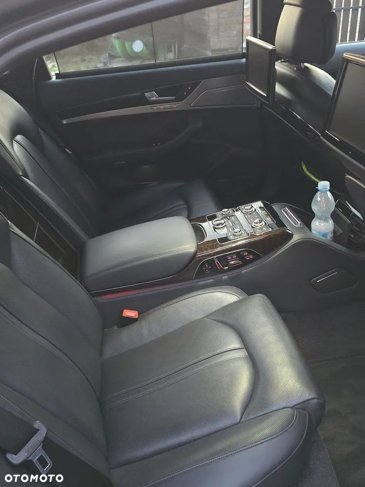 Audi A8 4.2 TDI DPF (clean diesel) quattro tiptronic Lang - 21