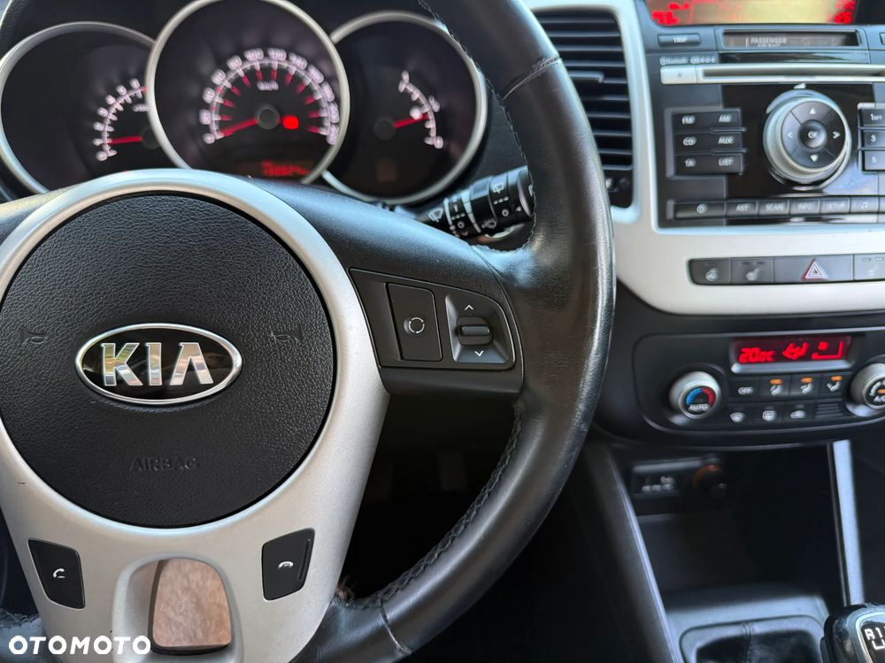 Kia Venga 1.4 CVVT Dream Team Edition - 17
