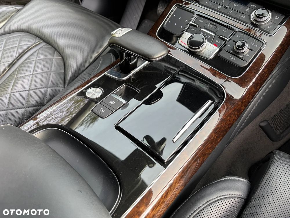 Audi A8 4.2 TDI DPF quattro tiptronic - 8