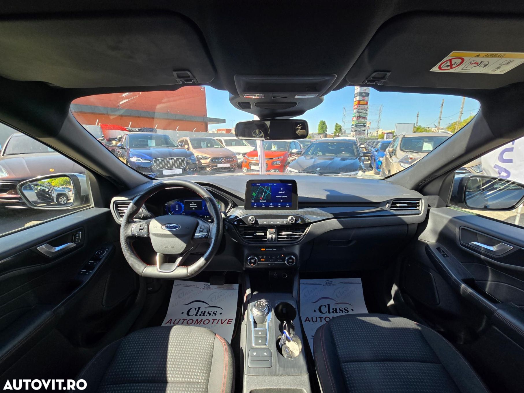 Ford Kuga 2.5 Duratec FHEV 4x4 ST-LINE - 16