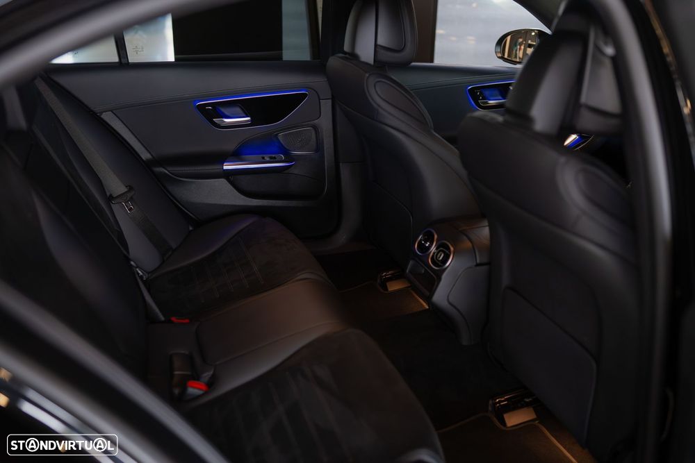 Mercedes-Benz C 300 e AMG Line - 25