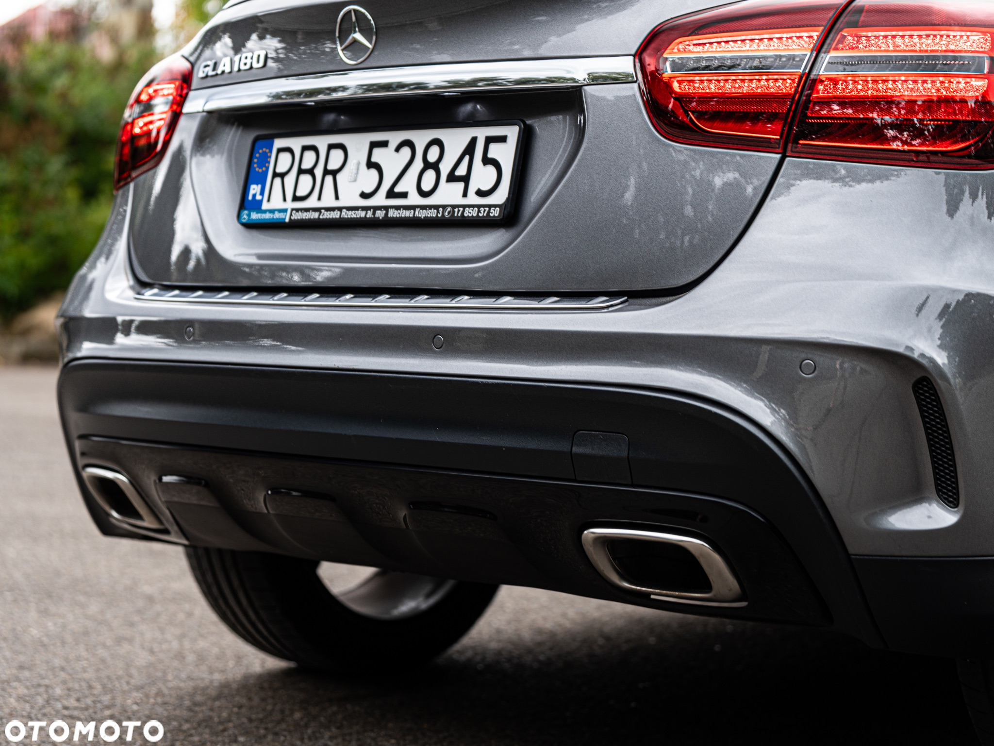 Mercedes-Benz GLA 180 7G-DCT AMG Line - 9
