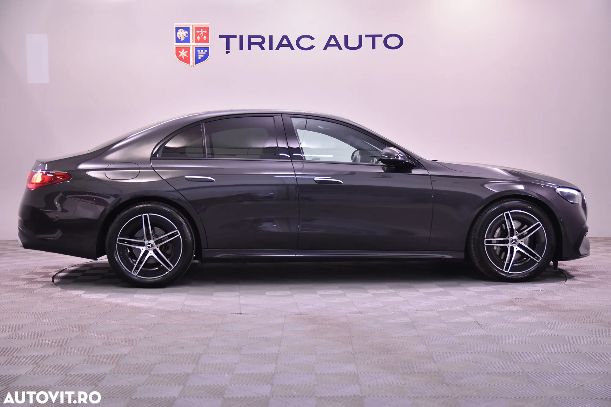 Mercedes-Benz E 200 MHEV Aut. - 6