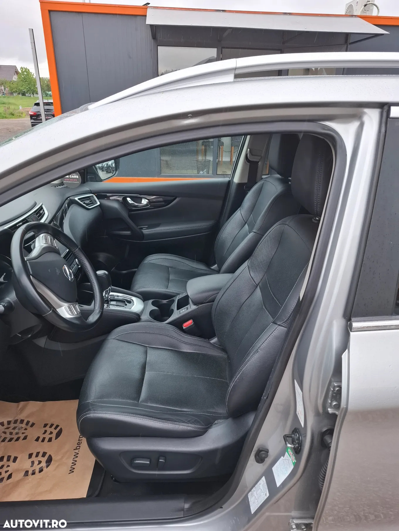 Nissan Qashqai 1.6 DCI Start/Stop N-Connecta - 11
