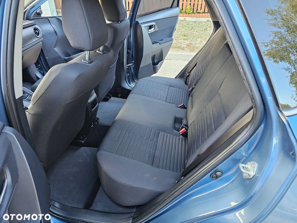 Toyota Auris 1.6 Premium - 13