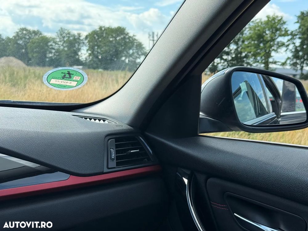 BMW Seria 3 320i Efficient Dynamics Edition Sport Line - 27