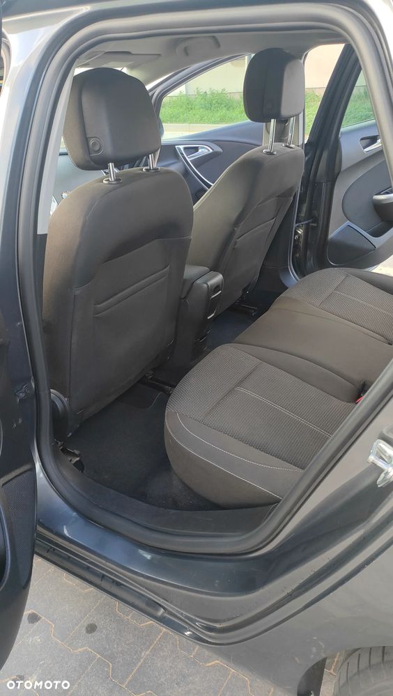 Opel Astra 1.7 CDTI - 10