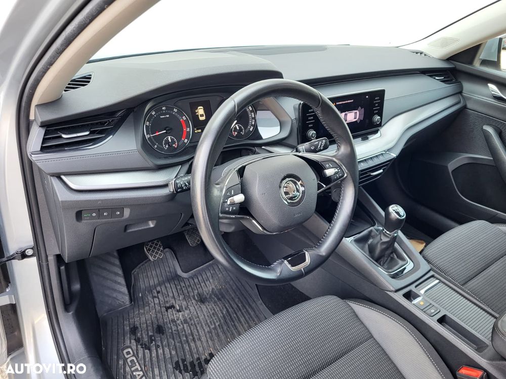 Skoda Octavia 1.5 TSI Ambition - 15