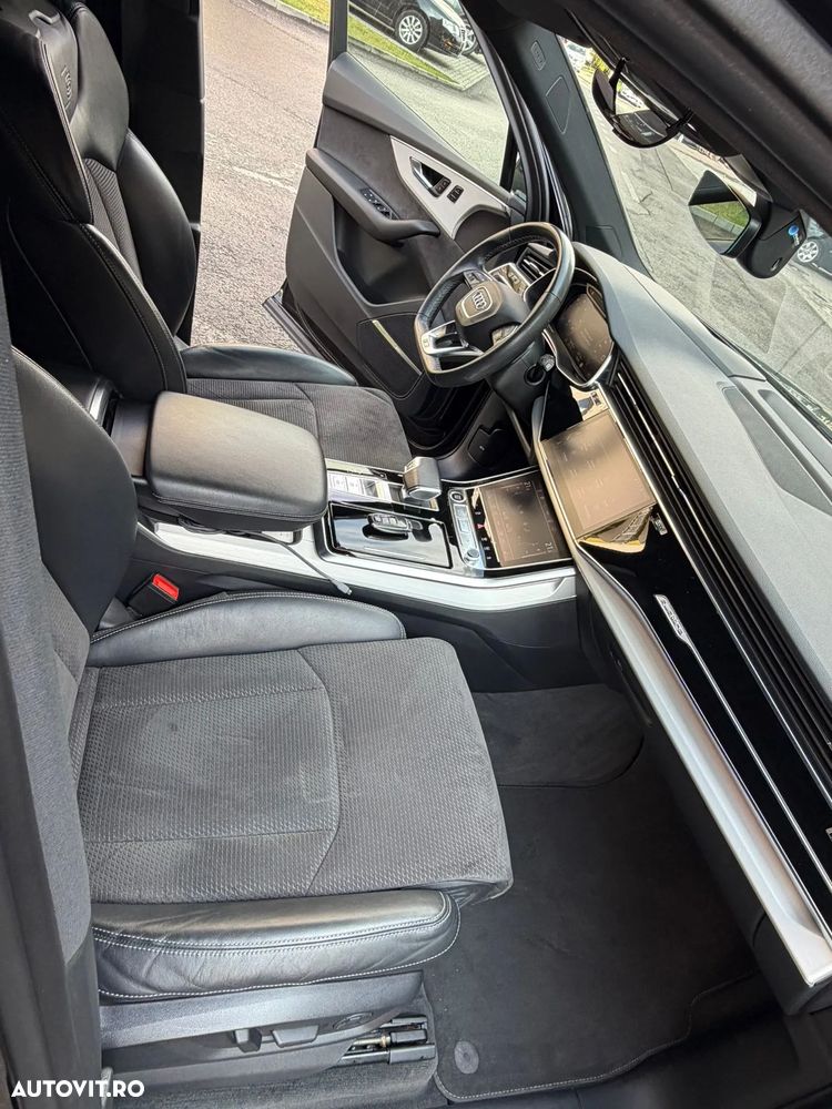 Audi Q7 3.0 50 TDI quattro Tiptronic MHEV S Line - 9