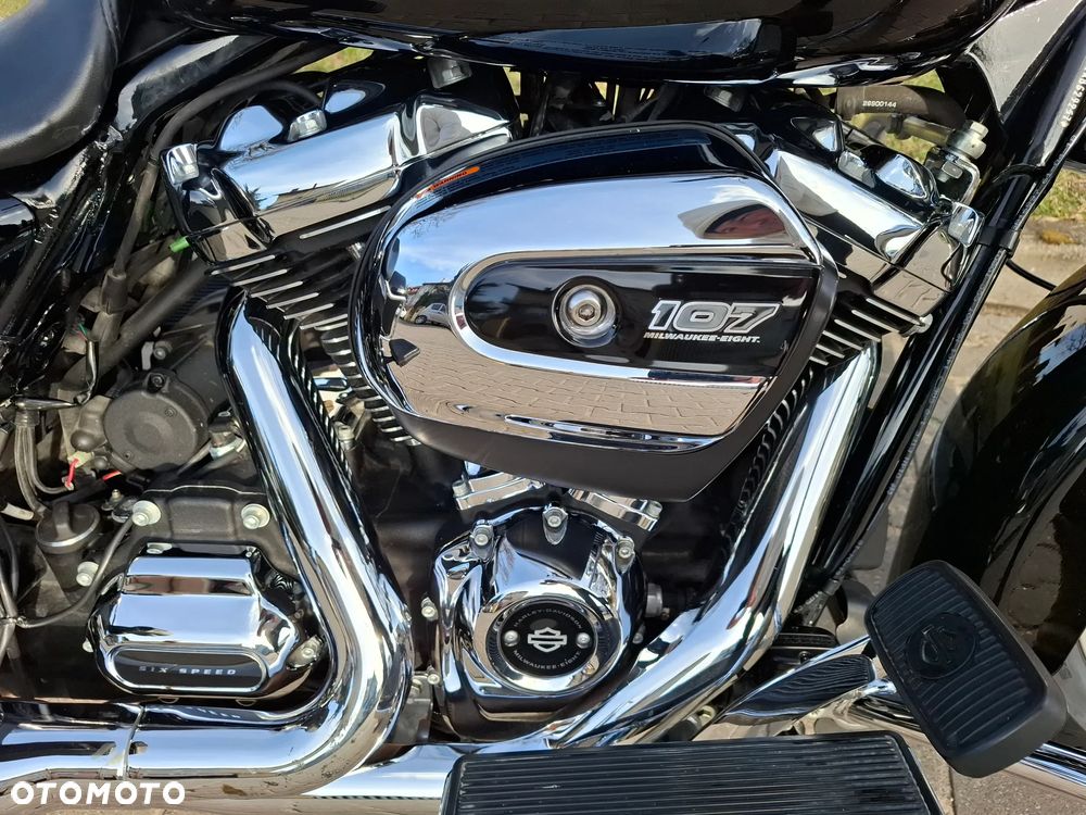 Harley-Davidson Touring Road King - 13