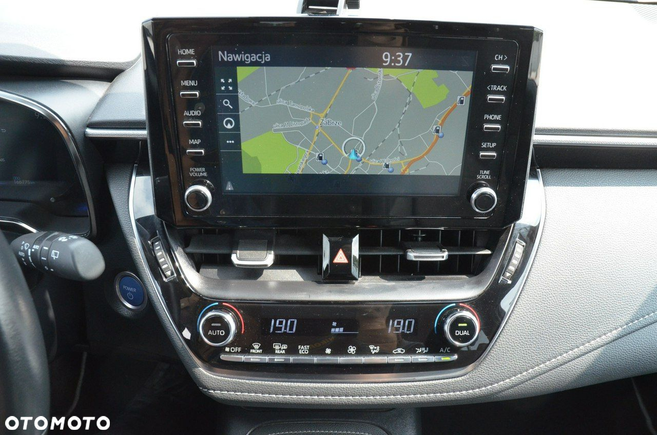 Toyota Corolla - 26