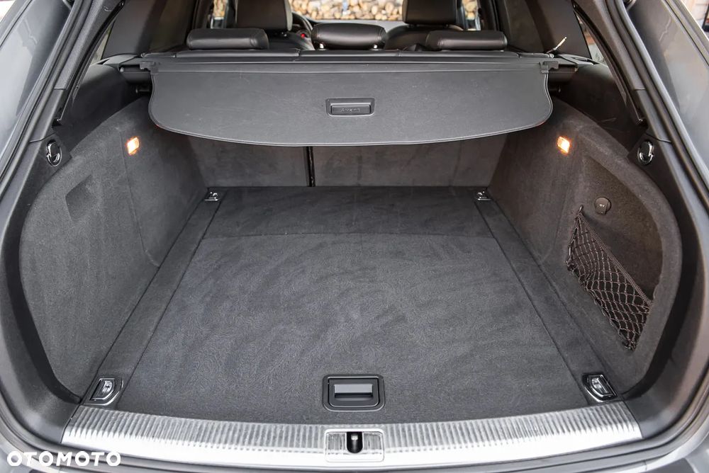 Audi A4 Avant 2.0 TDI DPF S line Sportpaket - 28