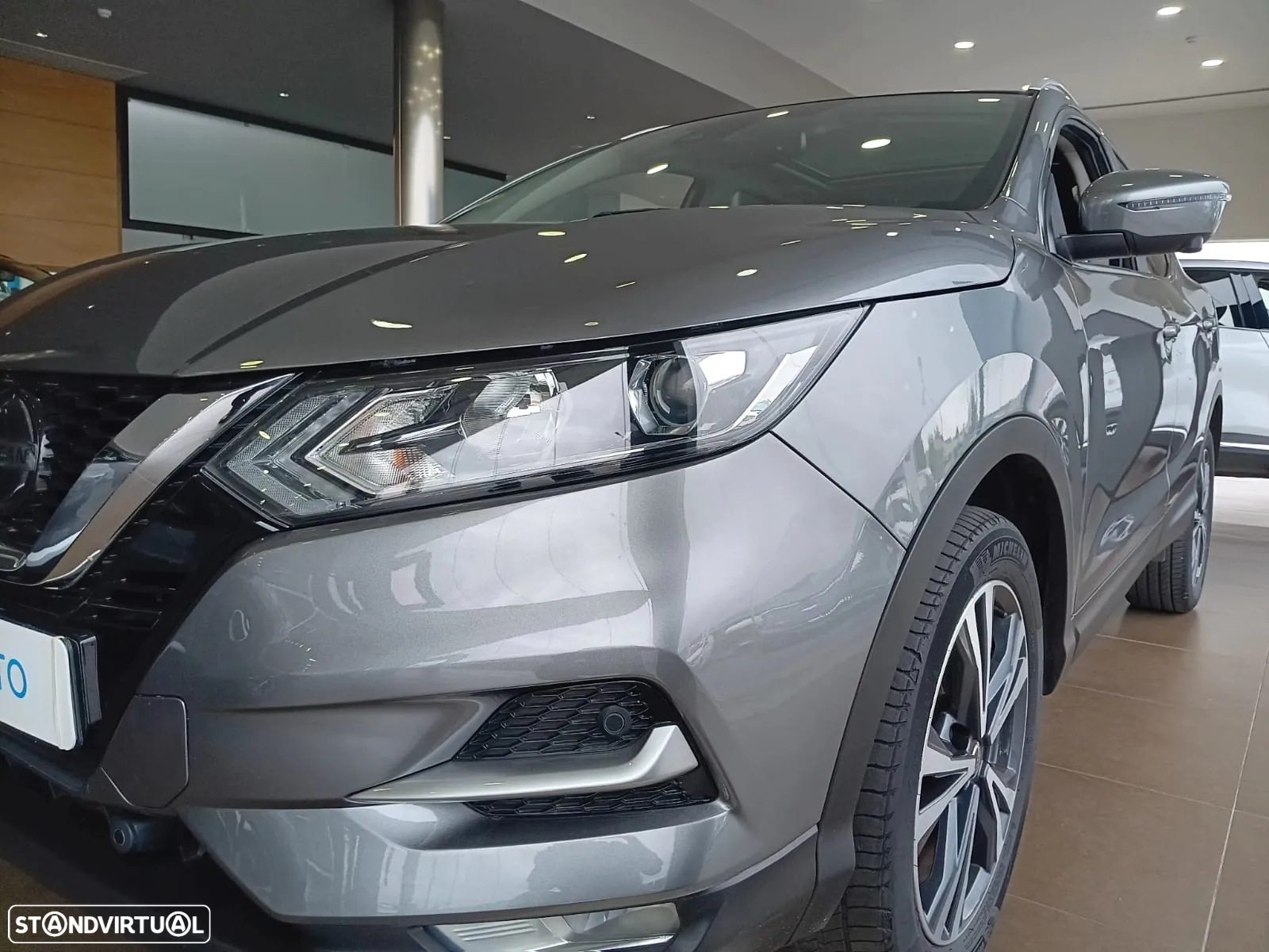 Nissan Qashqai 1.5 dCi N-Connecta J18 - 3